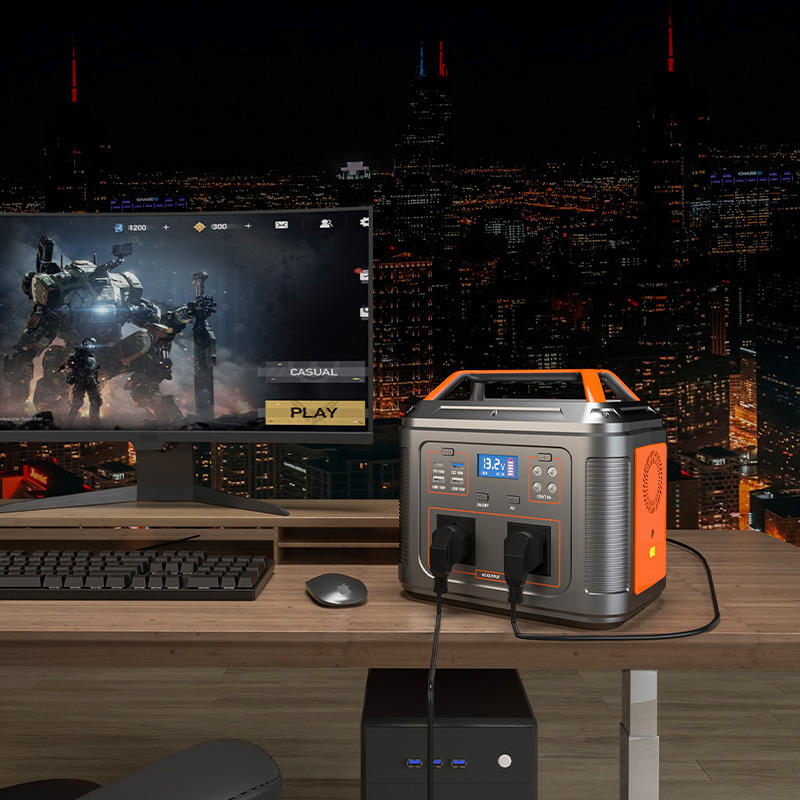 500W 550W 1200W LiFePO4 Battery Portable Solar Power Station With LCD Screen